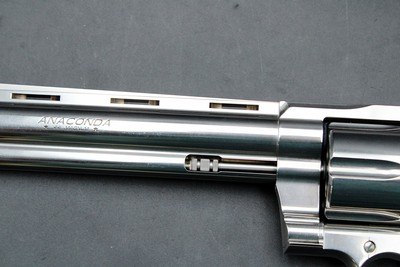 *Like New In Box* Colt Anaconda .44 Mag 8