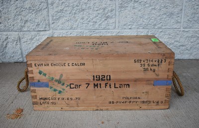 Vintage 1969 Brazilian Army Wooden 7.62 NATO Ammunition Linked Ammo Crate - Image 4 of 5