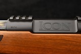 2007 Thompson Center ICON .22-250 Rem 24