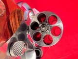 Smith & Wesson 629-1 .44 mag - 7 of 8