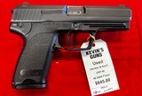 Heckler & Koch USP40 .40 S&W - 1 of 5
