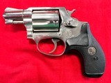 Smith & Wesson 36 .38 sol - 2 of 6
