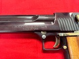 Magnum Research Desert Eagle .50 - 4 of 19