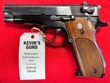 Smith & Wesson 39-2 9mm - 2 of 9