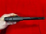 Colt Woodsman .22 - 4 of 8