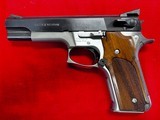 Smith & Wesson 745 IPSC 10 yr - 6 of 20