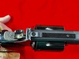 Smith & Wesson 29-3 .44 mag - 6 of 12