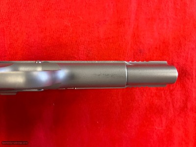 Kimber Target II Stainless .45 - Image 4 of 5