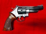 Smith & Wesson 29-2 .44 Mag - 1 of 17