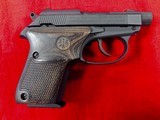 Beretta Tomcat Covert .32 - 1 of 3