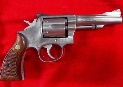 Smith & Wesson 67–1 .38spl