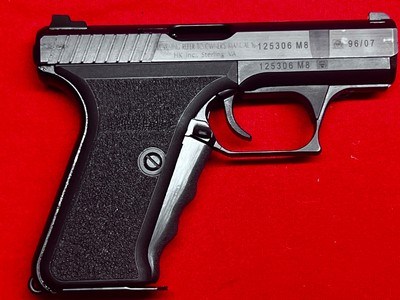 Heckler & Koch P7M8