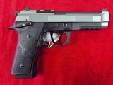 Beretta 92xi - Image 1 of 2