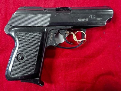 Polish P64 - Image 1 of 5