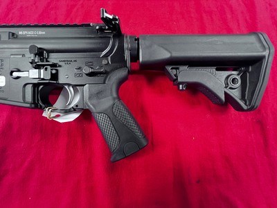 LWRC M61C 5.56 - Image 5 of 7