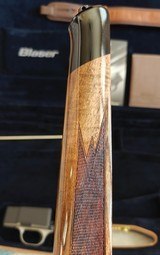 Custom Blaser R8 Luxus (Grade 7) , Roe/Red Deer Engraving, RH Bolt Assembly, Sling, Travel Case, Blaser Tools - 10 of 15