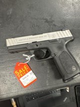 Smith&Wesson SD9 VE - 1 of 4