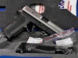 SIG SAUERS-40 CAL Commemoritive - 2 of 13
