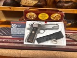 COLT GOVERNMENT 45 - 16 of 18