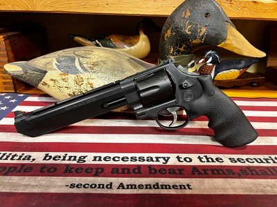 SMITH AND WESSON 44 MAG STEALTH - Image 1 of 9