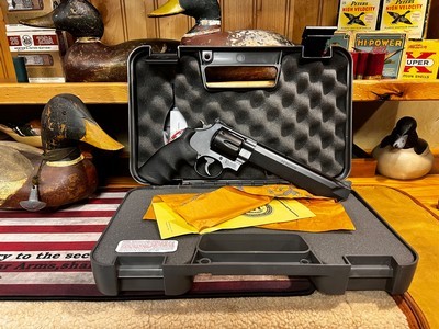 SMITH AND WESSON 44 MAG STEALTH - Image 7 of 9