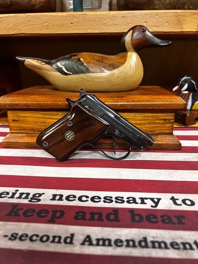 BERETTA 25 AUTO MODEL 21 A - Image 1 of 12