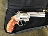 VINTAGE SMITH AND WESSON 629 STAINLESS STEEL CLASSIC .44 MAGNUM VG CONDITION - 3 of 10