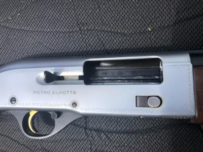 RARE BERETTA GOLDEN LARK 12ga. SEMI-AUTO SHOTGUN VG CONDITION - Image 10 of 12