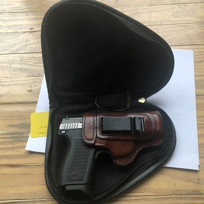 HERITAGE STEALTH C-4000 SEMI-AUTO PISTOL WITH CUSTOM HOLSTER - Image 9 of 10