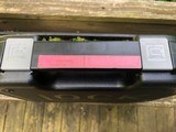 GLOCK G19 GEN 3 9MM VG CONDITION w/BRIGHT SIGHTS ORIGINAL BOX - Image 4 of 12