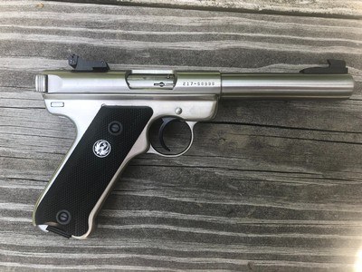 RUGER STAINLESSMARK 2 TARGET PISTOL.22lr. w/ORIGINAL BOX AND PAPERWORK - Image 2 of 12