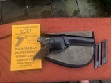 VINTAGE COLT HUNTSMAN .22 SEMI-AUTO PISTOL w/HOLSTER - Image 4 of 8
