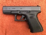 GLOCK 19 GEN3 9mm MADE IN AUSTRIA in MINT CONDITION - Image 2 of 13