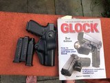GLOCK 19 GEN3 9mm MADE IN AUSTRIA in MINT CONDITION - Image 10 of 13
