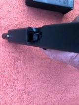 GLOCK 19 GEN3 9mm MADE IN AUSTRIA in MINT CONDITION - Image 12 of 13