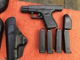 GLOCK 19 GEN3 9mm MADE IN AUSTRIA in MINT CONDITION - Image 13 of 13