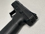 CZ P-10 F 9mm - 7 of 8