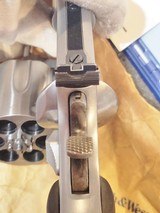 Smith & Wesson Model 629-4 Alaska Backpacker Special Order #8083 - 7 of 15