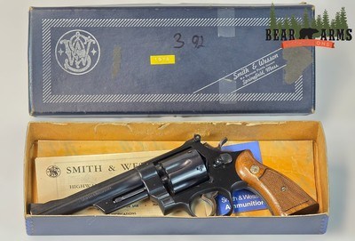Smith & Wesson 28-2 Highway Patrolman 357 Magnum w/original box -NICE!