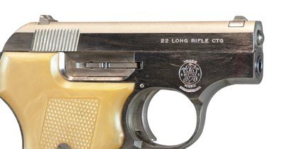 Smith & Wesson 61 Escort 22LR w/original box, papers, & S&W soft case -RARE NICKEL- - Image 5 of 12