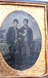 Civil War Tintype , 2 Pard's in the War. possible Brothers 