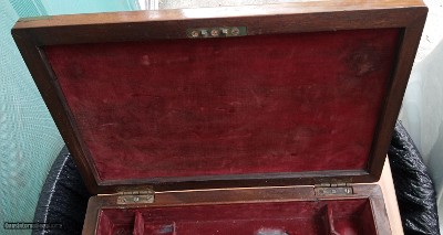 ANTIQUE - Wooden Case for two Colt pistols , fits 1849 pocket's OR Model 1862 Police - Image 3 of 7