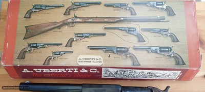 UBERTI - Walker Black Powder - 44cal - With Walker style Flask -
New old stock w/box