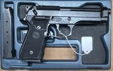 LNIB Beretta 92FS 9mm Laser Pistol - 7 of 7