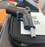 Springfield SA-35 with extras - 5 of 12