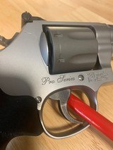 Smith /Wessson Model 986 9mm - 5 of 7