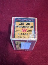 WINCHESTER 25-20 VINTAGE BOX FULL - 2 of 3