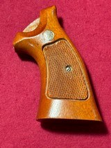 Smith & Wesson Factory K & L Frame Square Butt Target Grips - 1 of 8