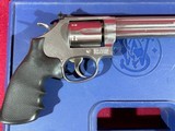 Smith & Wesson Model 647, .17 HMR as new in the box - 6 of 20