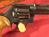 COLT Diamondback Revolver * .22 Long Rifle * 6